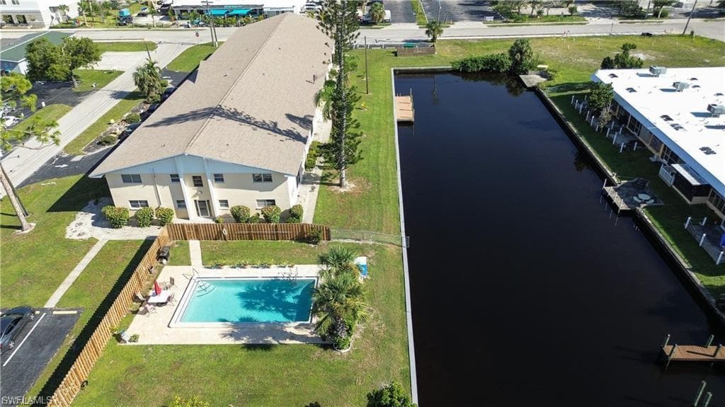 4901 Victoria DR 204 CAPE CORAL, FL 33904
