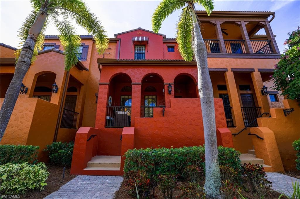 9041 Alturas ST 3803 NAPLES, FL 34113
