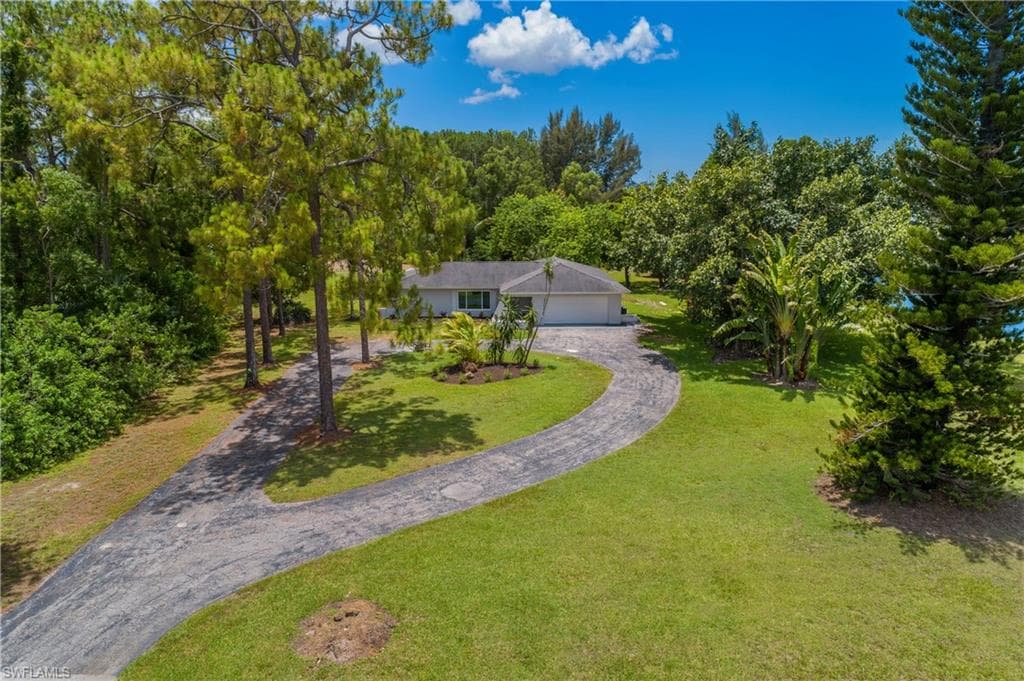 6350 Painted Leaf LN NAPLES, FL 34116