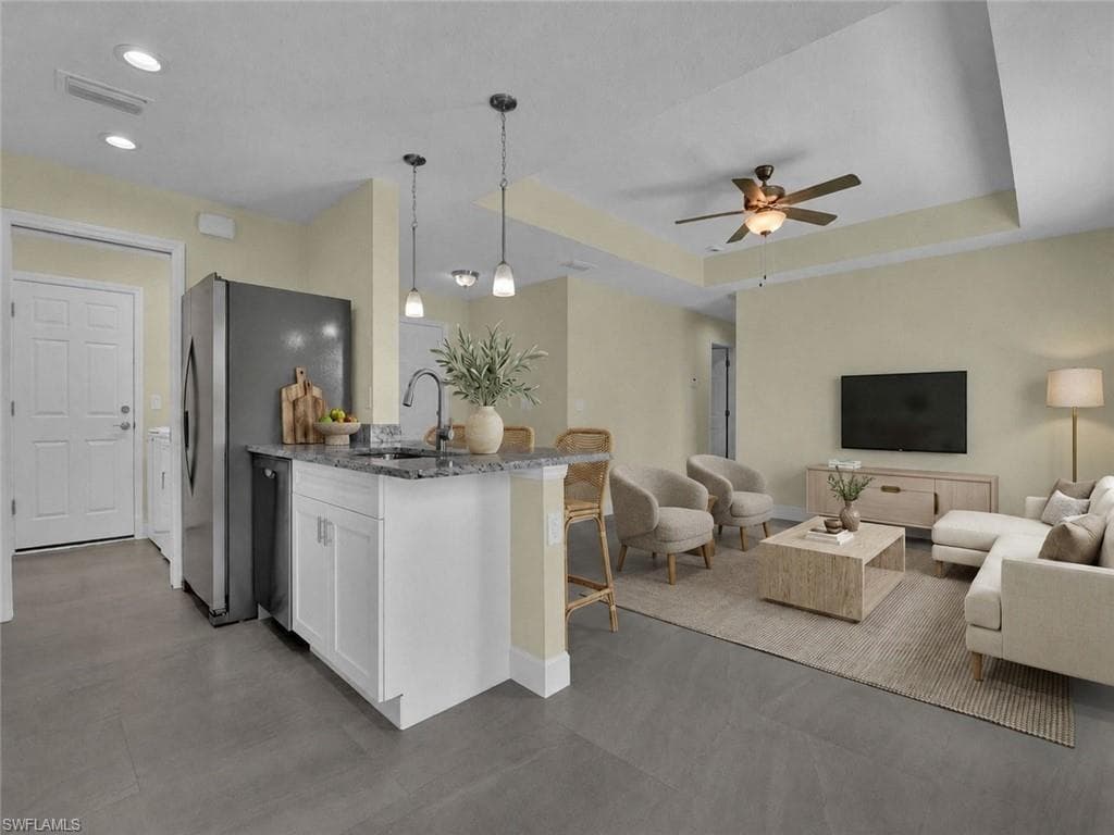 2601 48th ST W LEHIGH ACRES, FL 33971