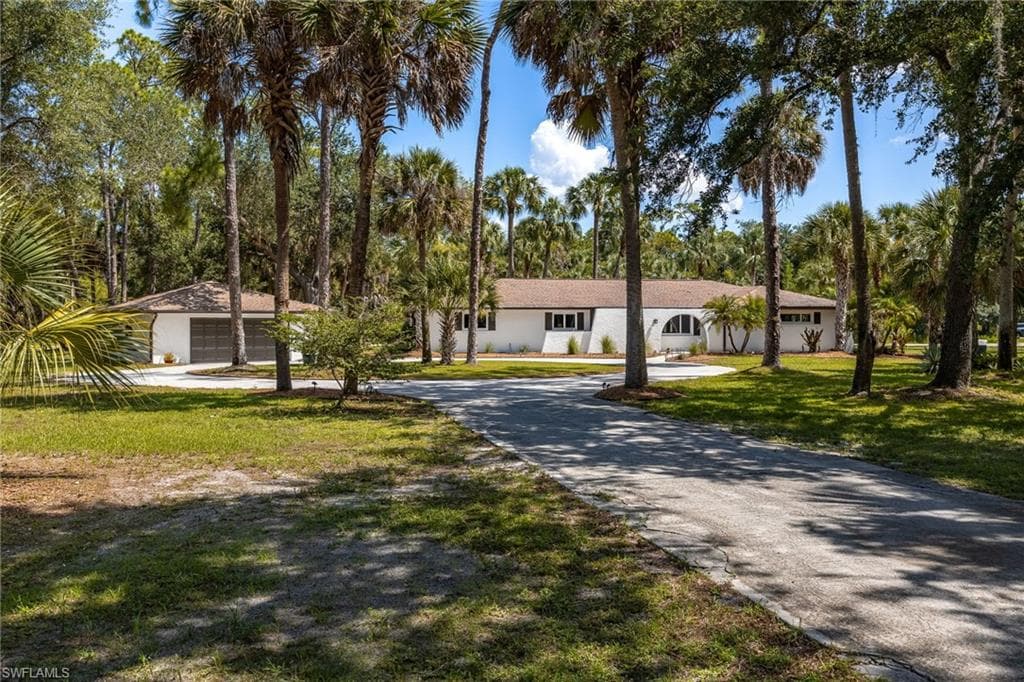 18381 Panther Trail LN NORTH FORT MYERS, FL 33917