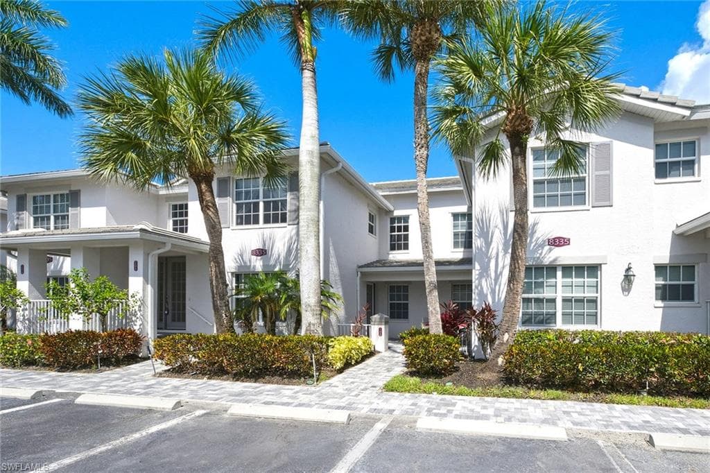 8335 Whisper Trace WAY 105 NAPLES, FL 34114