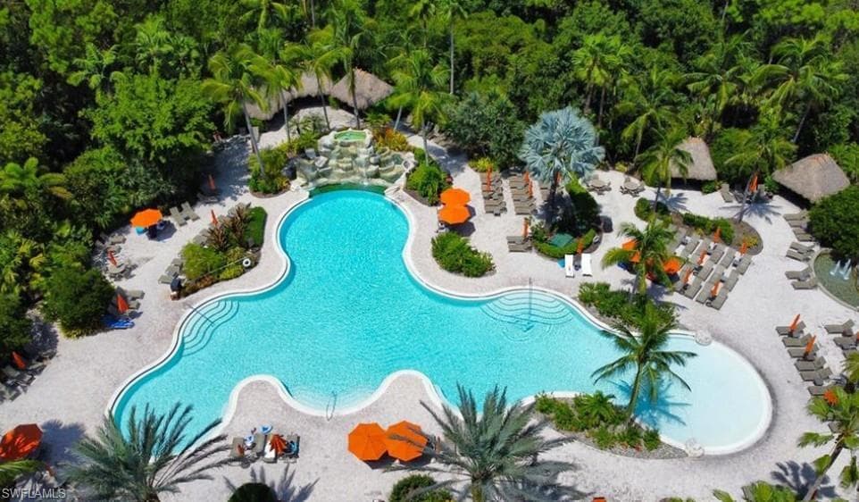 9050 Capistrano ST N 4102 NAPLES, FL 34113