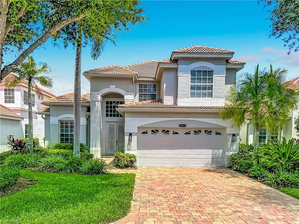 8912 Ventura WAY NAPLES, FL 34109