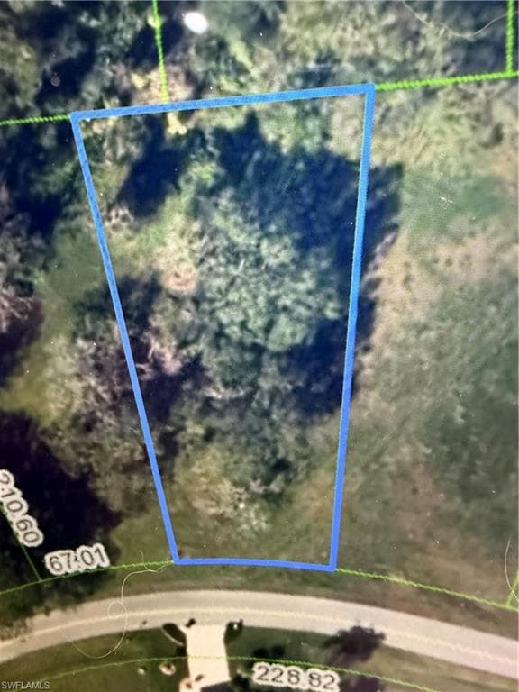 6221 AquaVista DR SEBRING, FL 33876