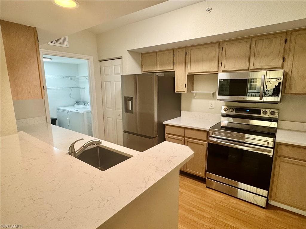 4620 Saint Croix LN 932 NAPLES, FL 34109