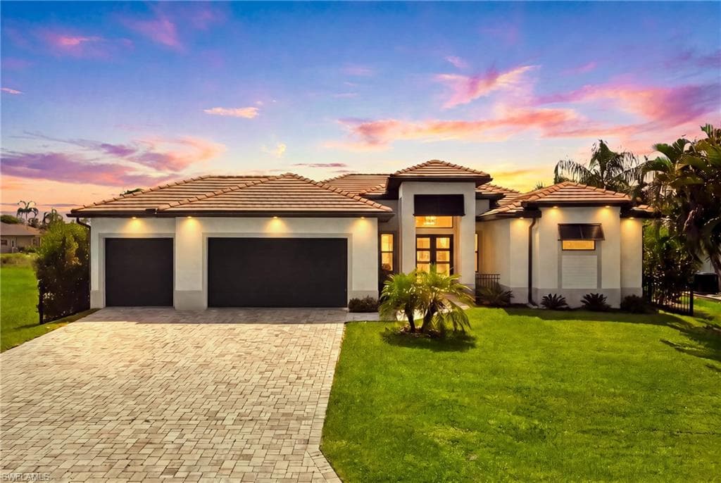 3030 SW 24th AVE CAPE CORAL, FL 33914