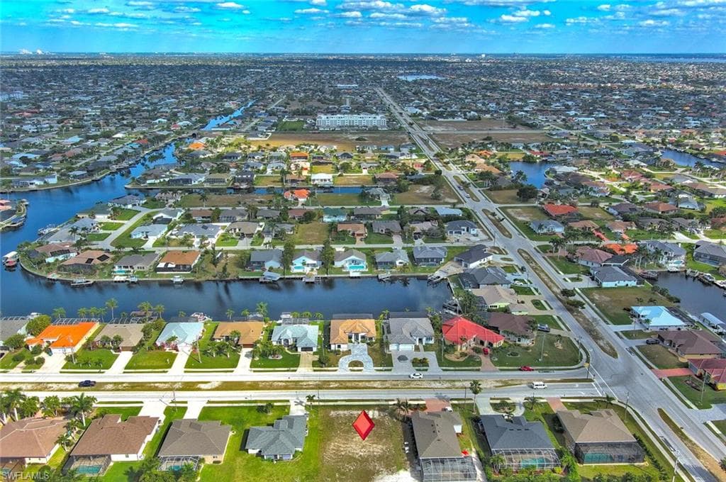 4122 Oasis BLVD CAPE CORAL, FL 33914