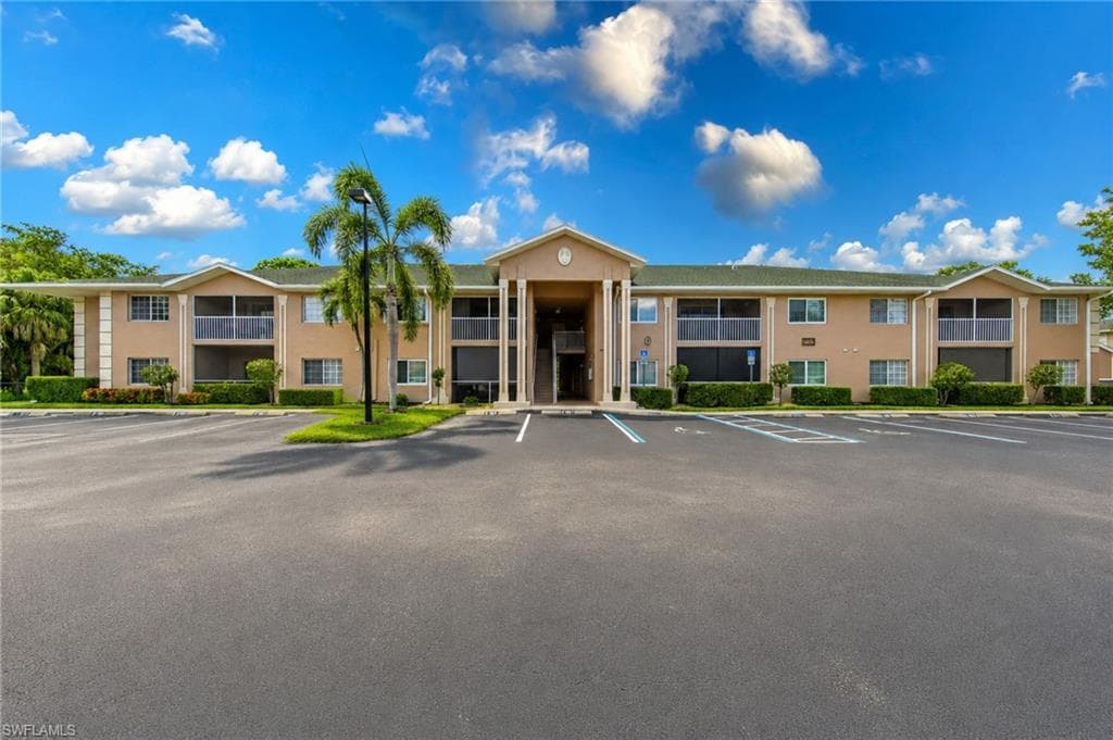 27123 Matheson AVE 206 BONITA SPRINGS, FL 34135