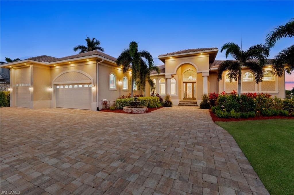 18018 Broadview DR NAPLES, FL 34114