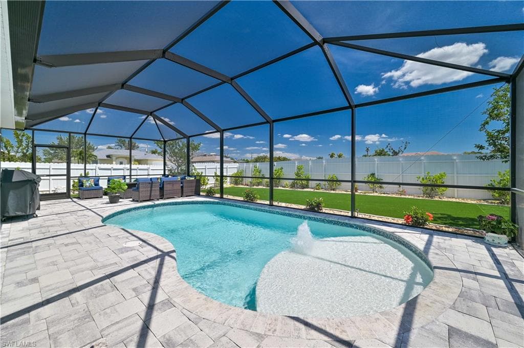 216 SW 29th ST CAPE CORAL, FL 33914