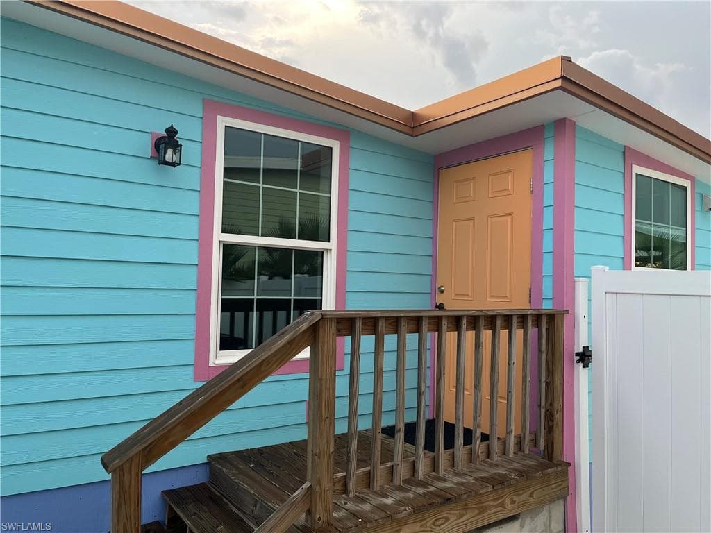 4874 Pine Island RD NW MATLACHA, FL 33993