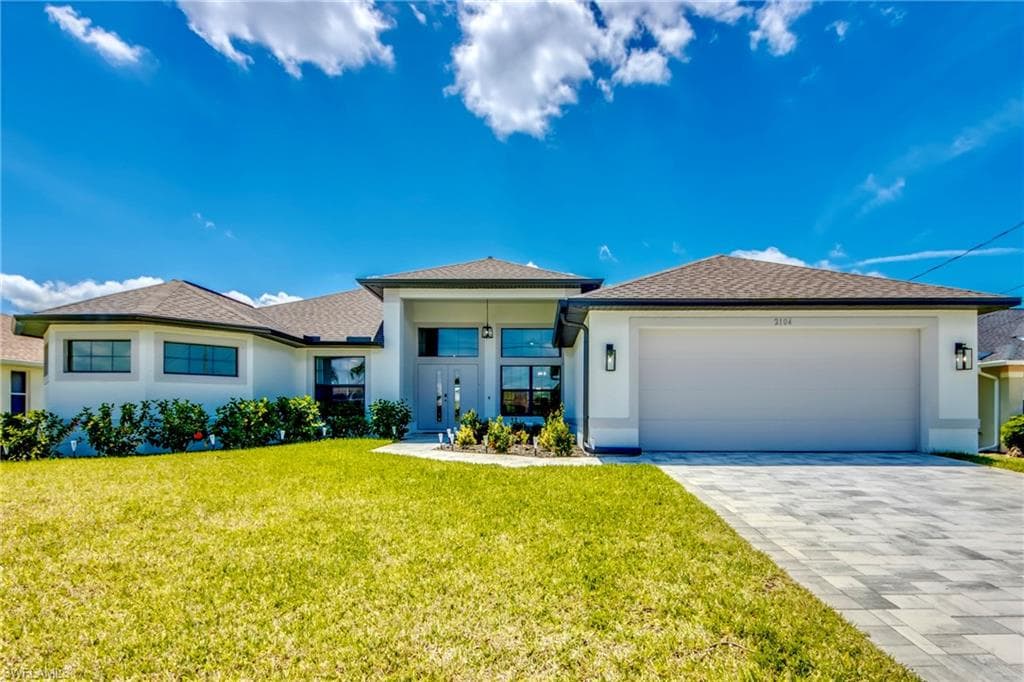 2104 SW 28th LN CAPE CORAL, FL 33914