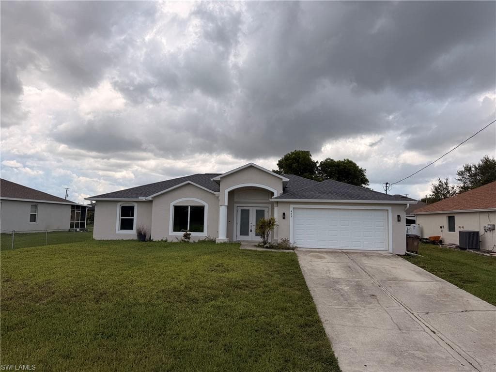 403 SW 30th AVE CAPE CORAL, FL 33991
