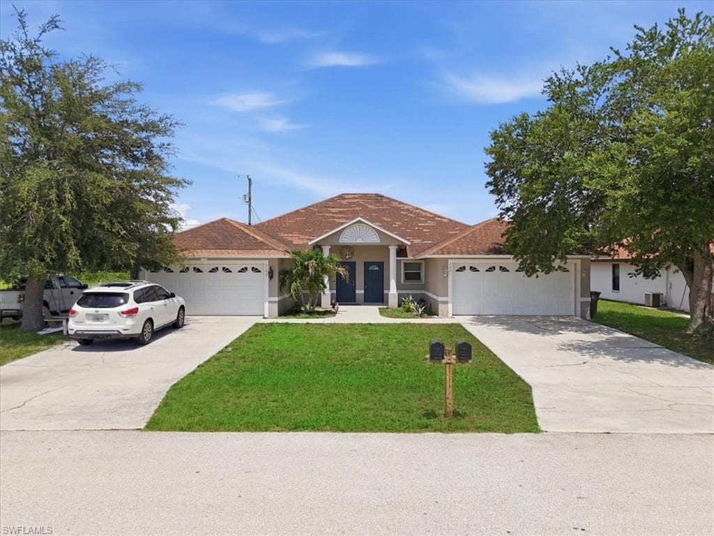 4149 SW 7th PL 4201 CAPE CORAL, FL 33914