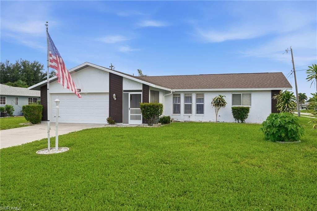 246 37th ST CAPE CORAL, FL 33914