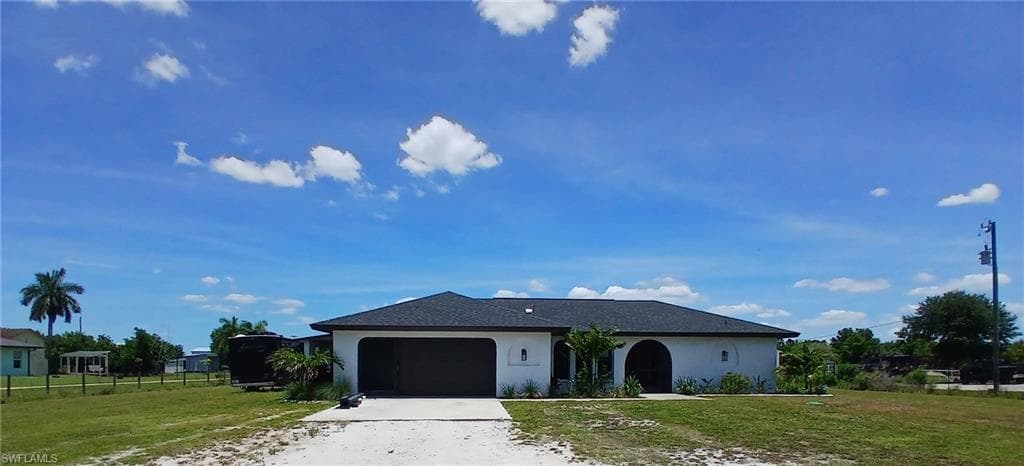 11300 Bridle LN CAPE CORAL, FL 33991