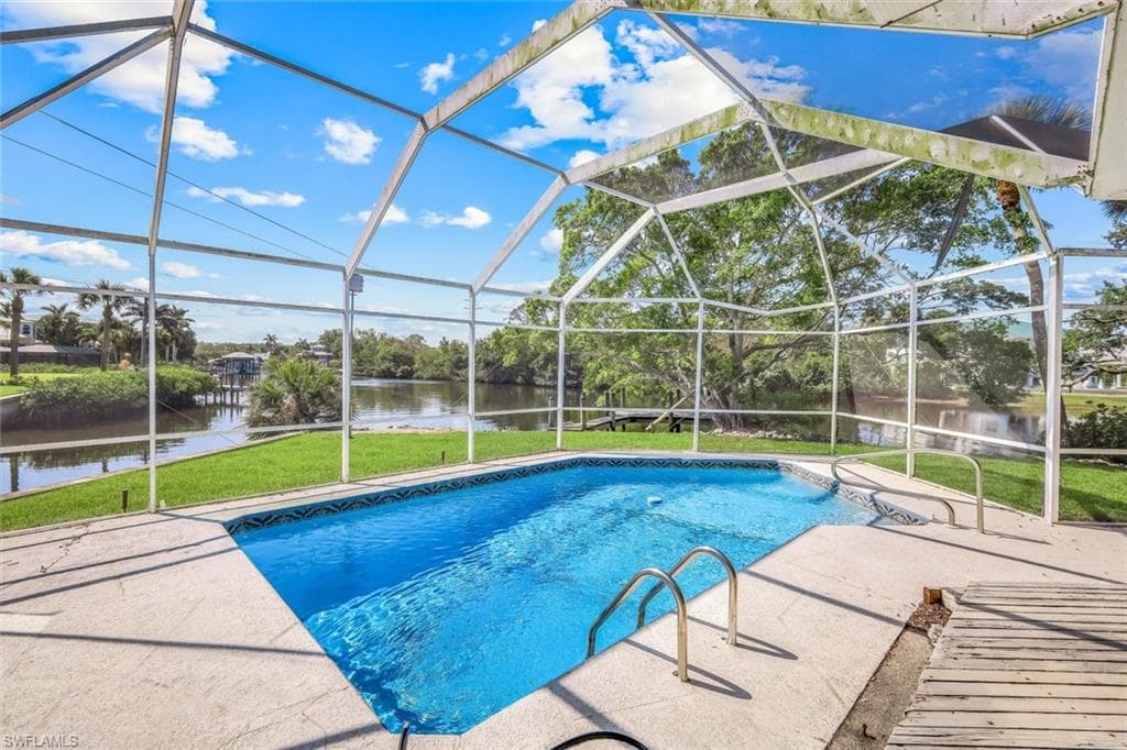 27151 Flossmoor DR BONITA SPRINGS, FL 34135