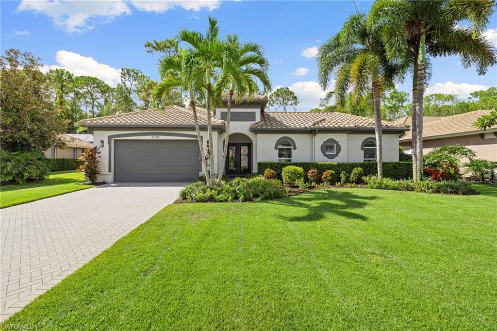 9798 Rocky Bank DR NAPLES, FL 34109