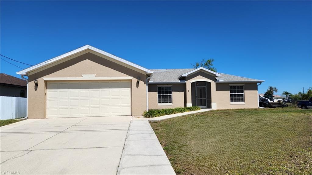 3800 15th ST SW LEHIGH ACRES, FL 33976