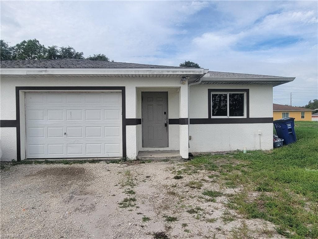 4511 30th ST SW LEHIGH ACRES, FL 33973