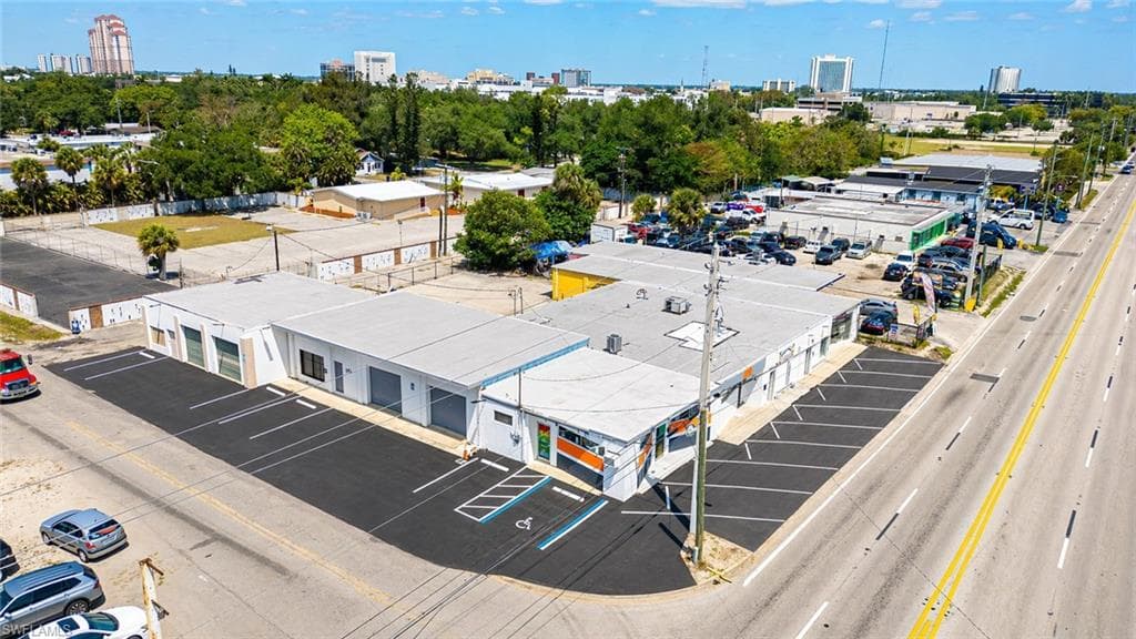 2280-2290 Fowler ST FORT MYERS, FL 33901