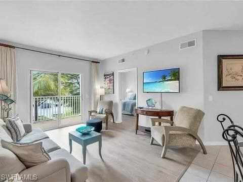 15645 Ocean Walk CIR 213 FORT MYERS, FL 33908