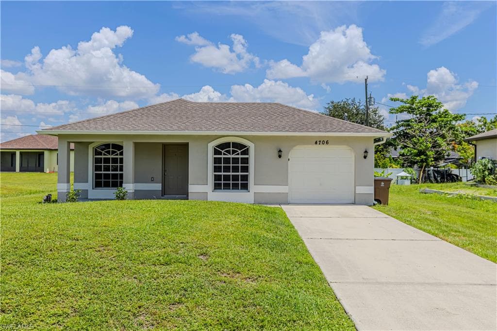 4706 5th ST W LEHIGH ACRES, FL 33971