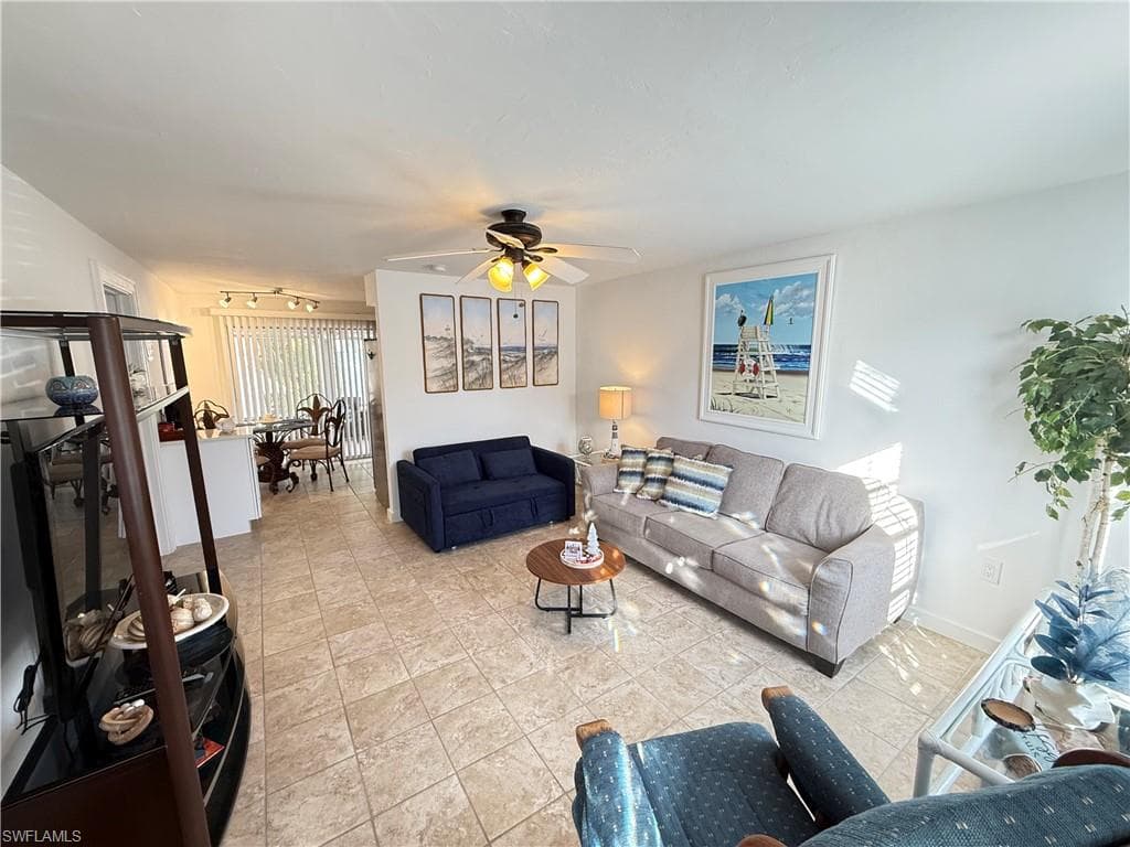 1781 Smugglers CV A NAPLES, FL 34112