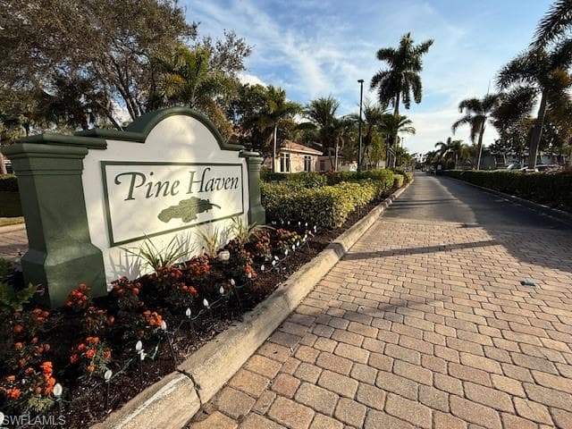 28280 Pine Haven WAY 90 BONITA SPRINGS, FL 34135