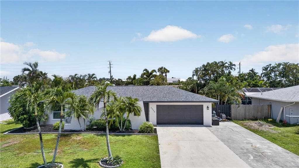 6055 Macbeth LN FORT MYERS, FL 33908