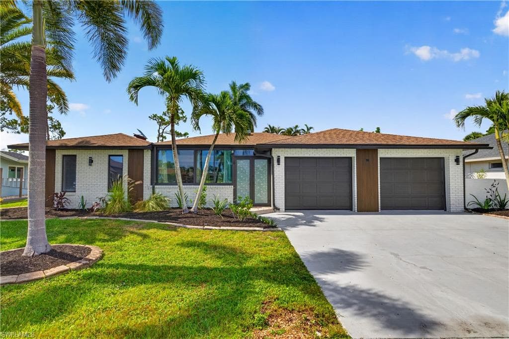 1229 SW 21st TER CAPE CORAL, FL 33991