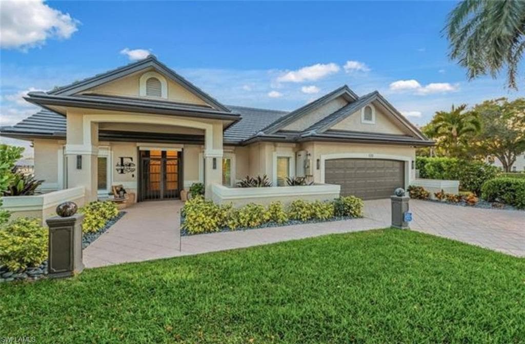123 Newport DR NAPLES, FL 34114