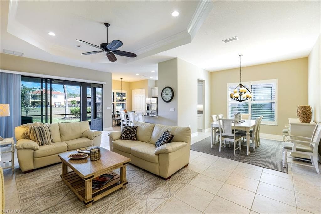 3224 Pacific DR NAPLES, FL 34119