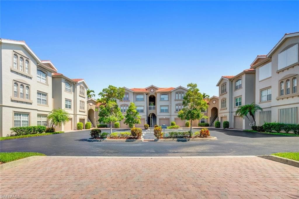 15590 Ocean Walk CIR 102 FORT MYERS, FL 33908