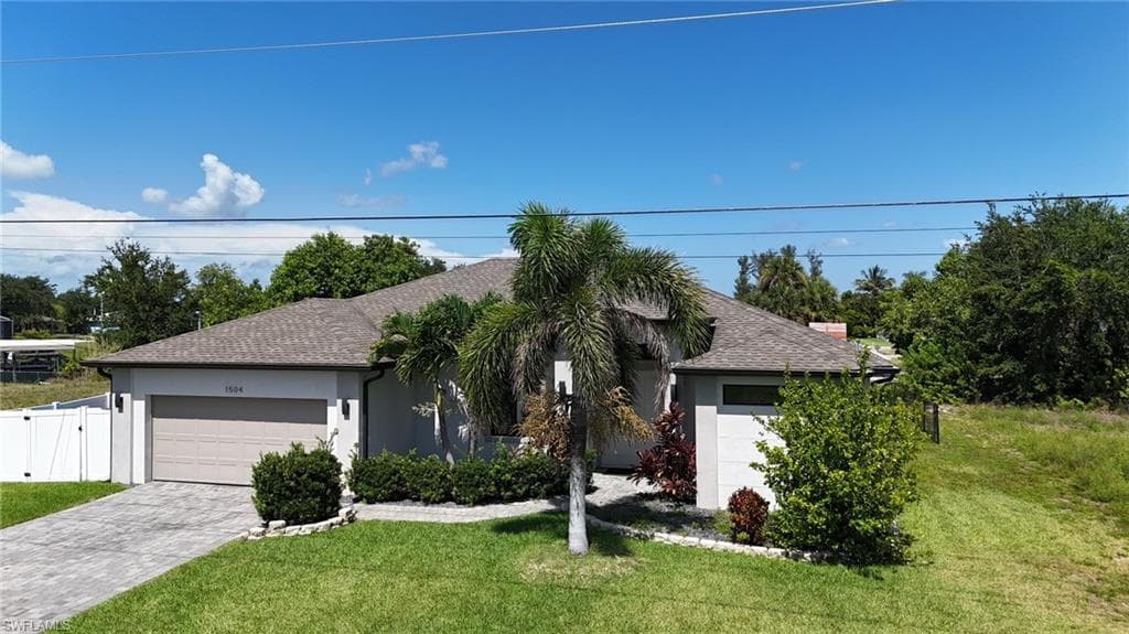 1504 SW Santa Barbara PL CAPE CORAL, FL 33991
