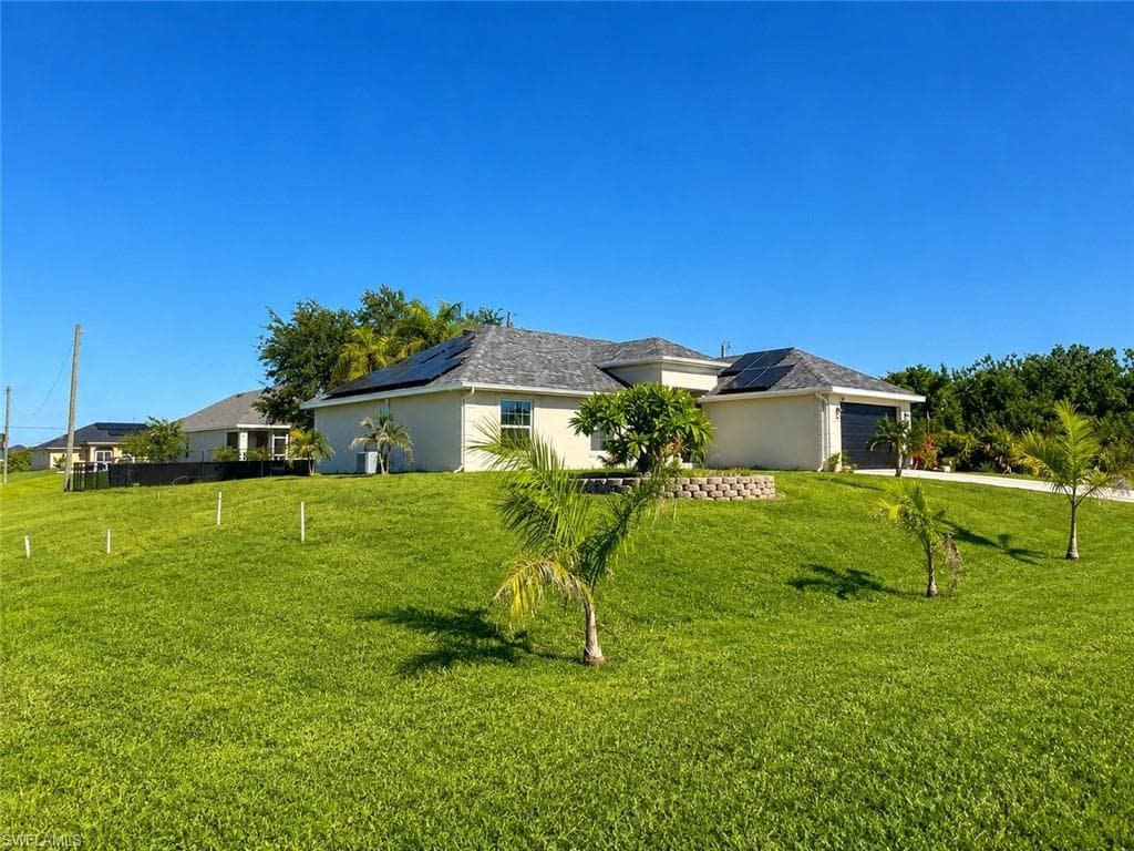 2600 NW 1st PL CAPE CORAL, FL 33993