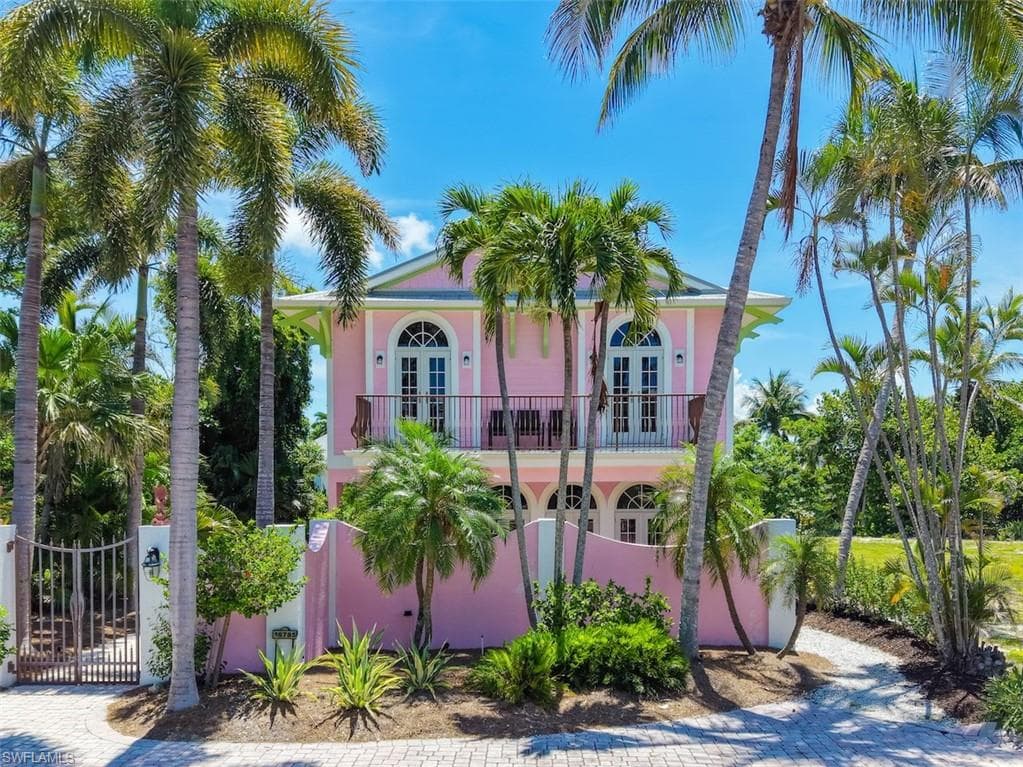 16785 Captiva DR CAPTIVA, FL 33924
