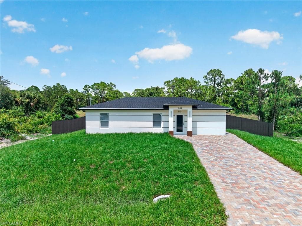 231 Andalucia AVE S LEHIGH ACRES, FL 33974