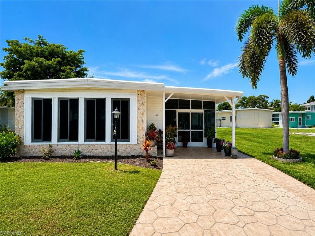 67 Sturbridge LN FORT MYERS, FL 33908