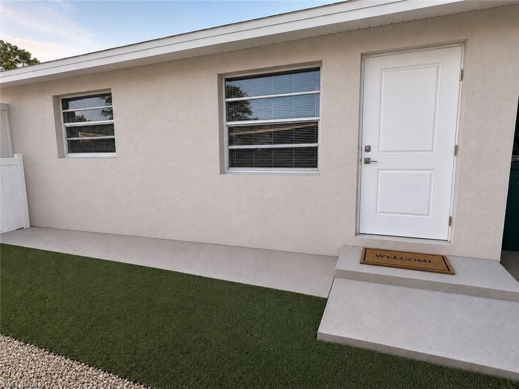 5317 Fleming ST NAPLES, FL 34113