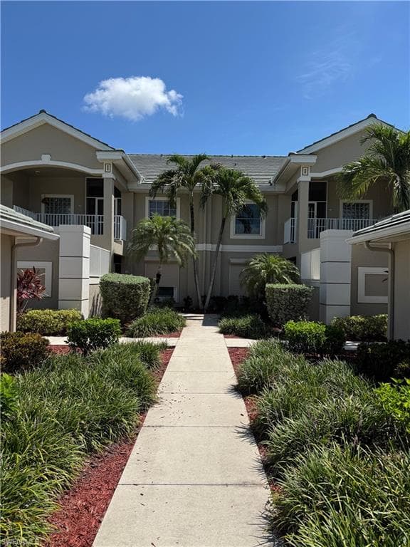2280 Somerset Ridge DR 102 LEHIGH ACRES, FL 33973