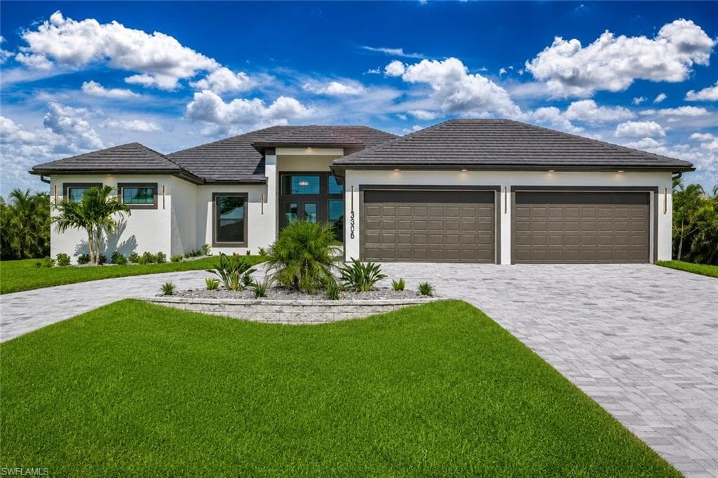 3306 SW 26th PL CAPE CORAL, FL 33914