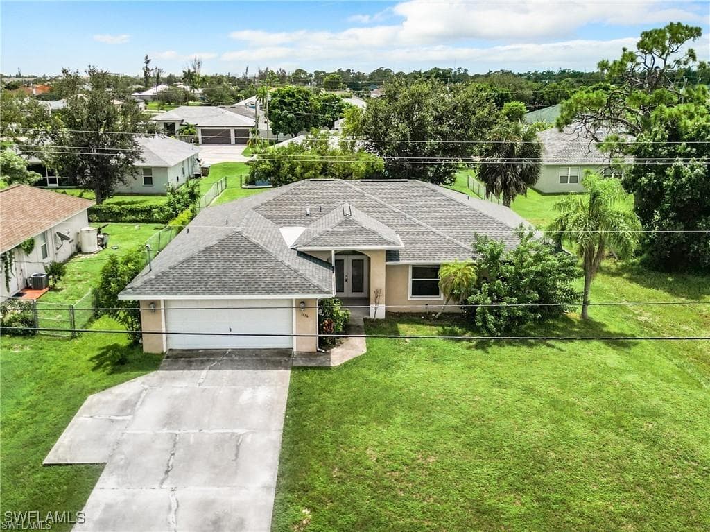 1726 Trafalgar PKWY CAPE CORAL, FL 33991
