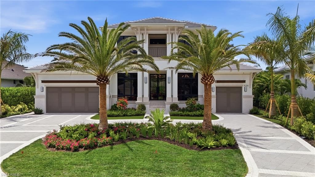 636 Fountainhead LN NAPLES, FL 34103