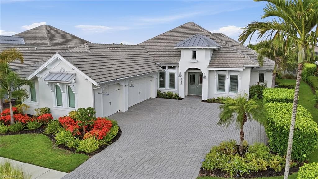 6348 Lyford Isle DR NAPLES, FL 34113