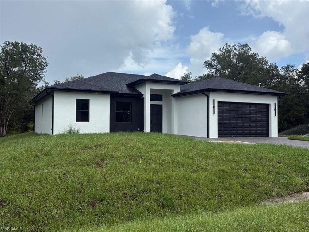 1606 Dixie AVE LEHIGH ACRES, FL 33972