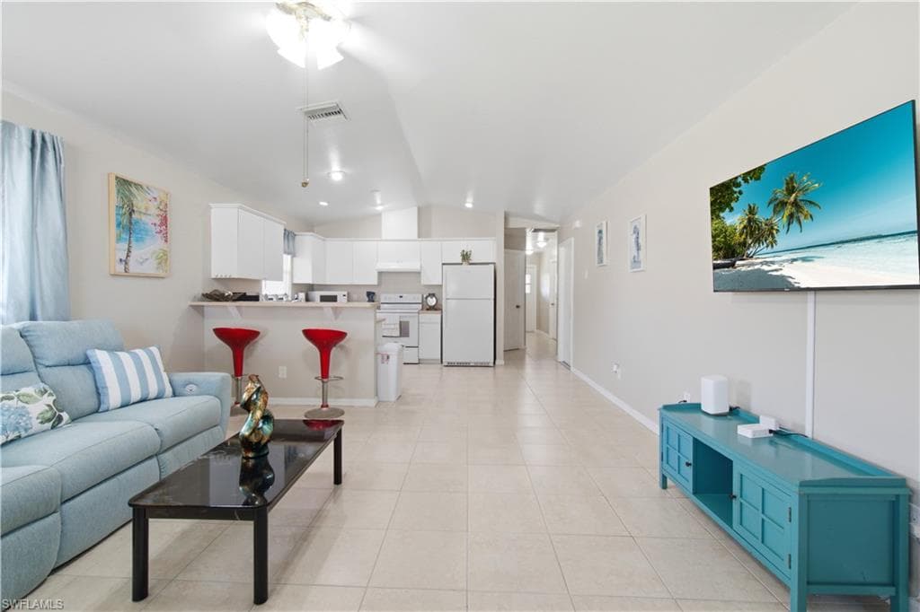 1712 SW Santa Barbara PL CAPE CORAL, FL 33991