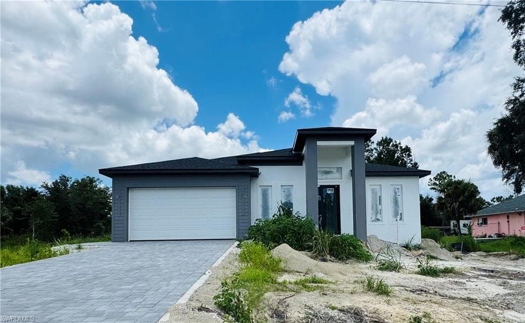 808 Richmond AVE N LEHIGH ACRES, FL 33972