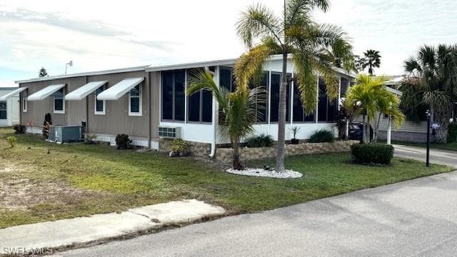 5520 Colonial RD NORTH FORT MYERS, FL 33917